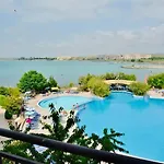 Sea View Luxury 1-bd Marina Cape شقة أهيلوي
