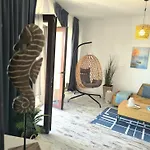 Sea View Luxury 1-bd Marina Cape أهيلوي