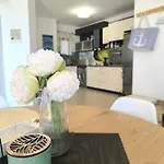 شقة Sea View Luxury 1-bd Marina Cape *