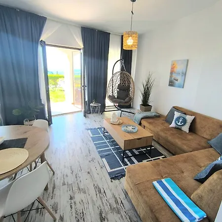 Sea View Luxury 1-bd Marina Cape * Aheloy